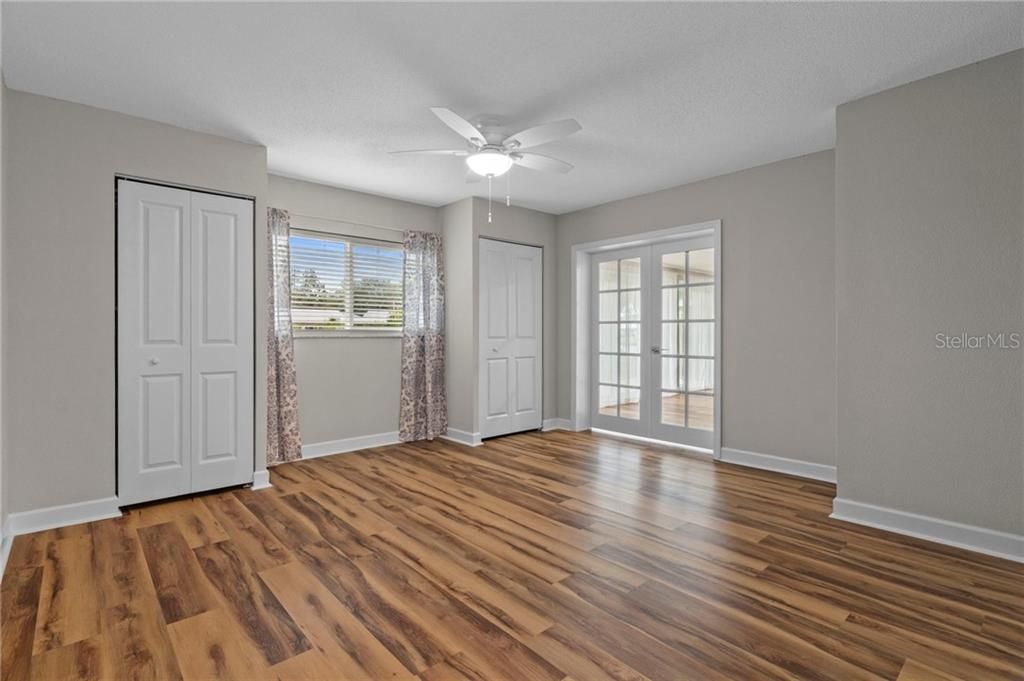 For Sale: $190,000 (2 beds, 2 baths, 1584 Square Feet)