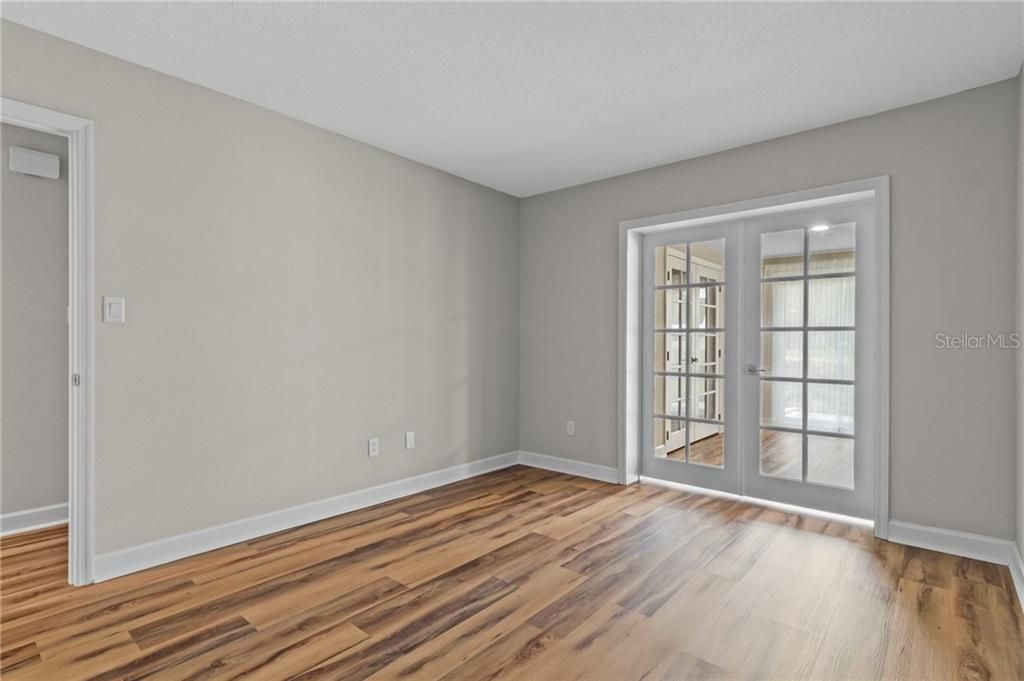 For Sale: $190,000 (2 beds, 2 baths, 1584 Square Feet)