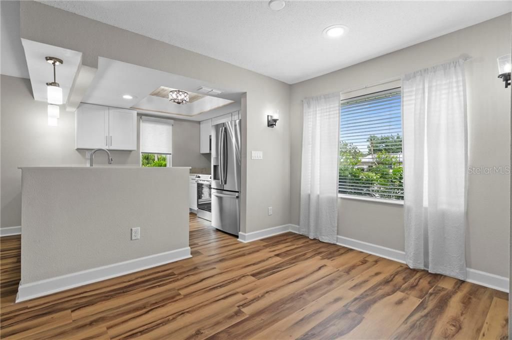 For Sale: $190,000 (2 beds, 2 baths, 1584 Square Feet)
