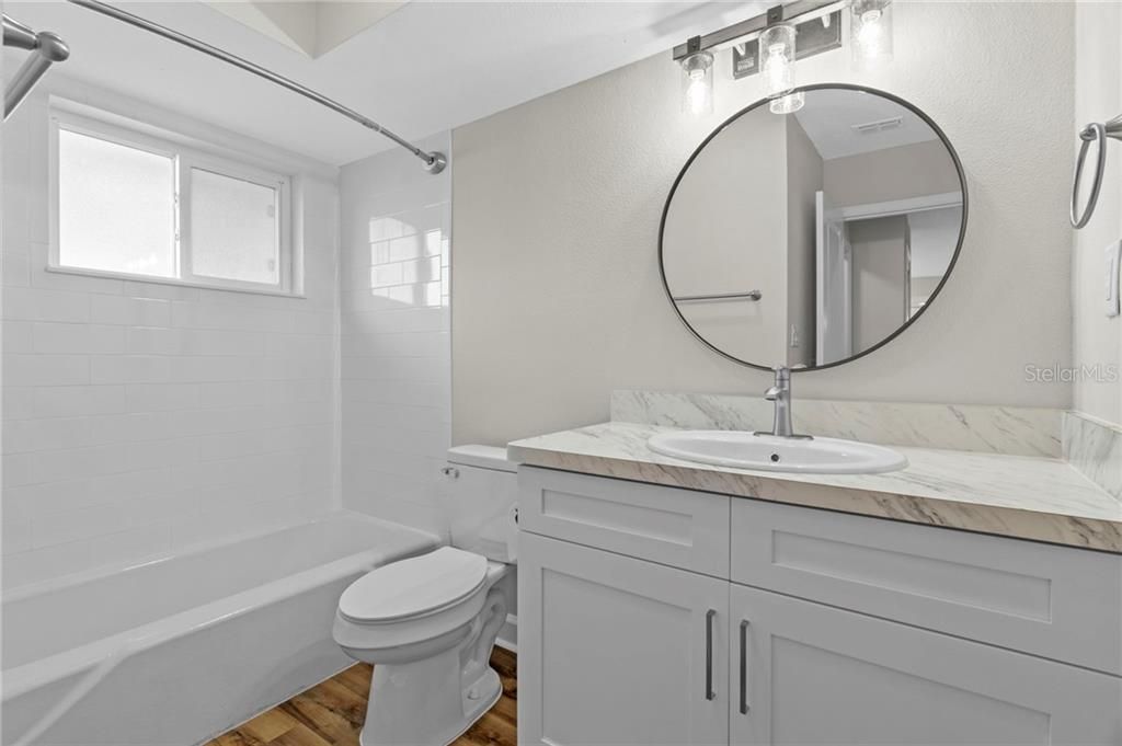 For Sale: $190,000 (2 beds, 2 baths, 1584 Square Feet)