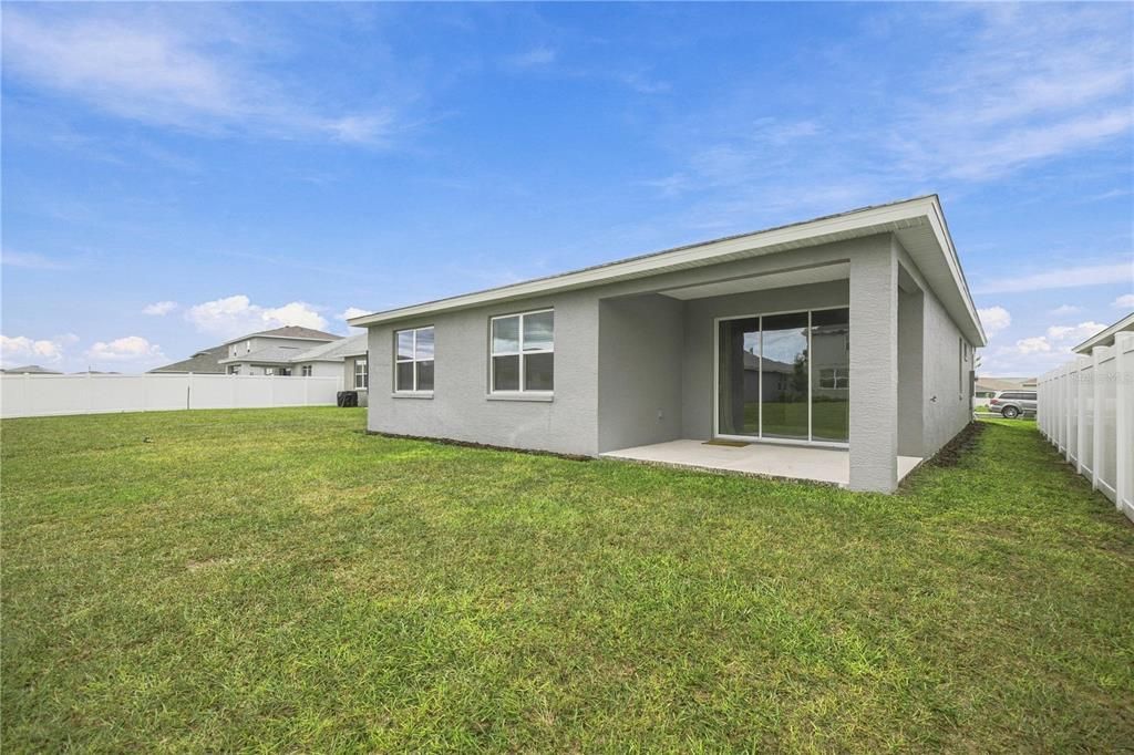 На продажу: $387,500 (4 спален, 3 ванн, 2011 Квадратных фут)