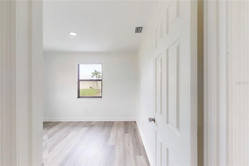 En Venta: $369,000 (3 camas, 2 baños, 1500 Pies cuadrados)