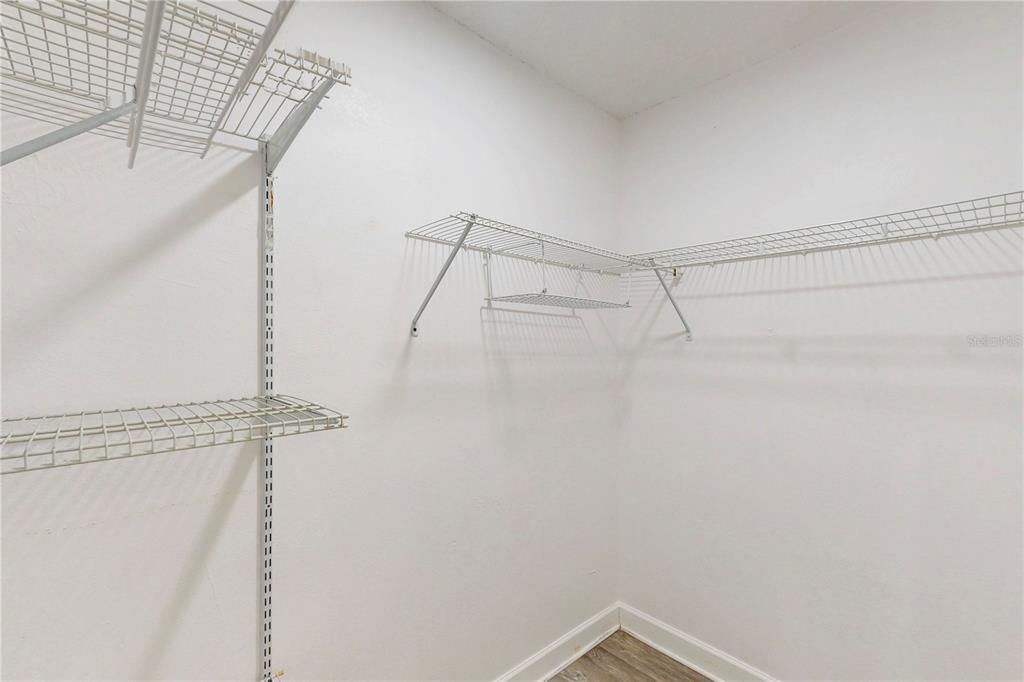 En Venta: $369,000 (3 camas, 2 baños, 1500 Pies cuadrados)