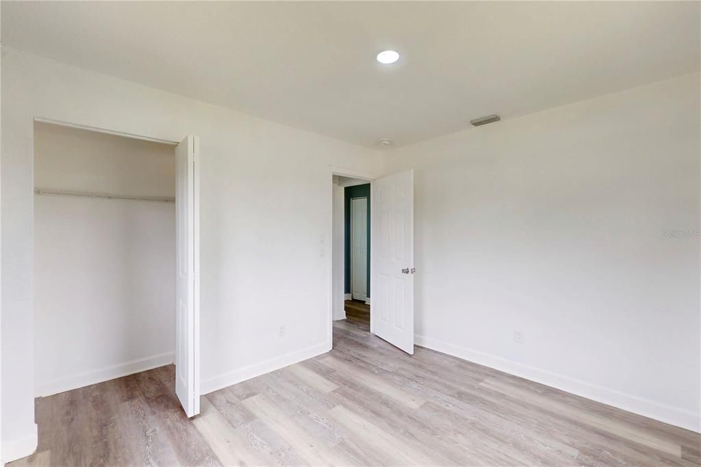 En Venta: $369,000 (3 camas, 2 baños, 1500 Pies cuadrados)