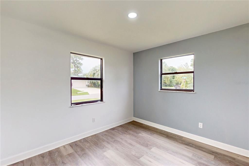 En Venta: $369,000 (3 camas, 2 baños, 1500 Pies cuadrados)