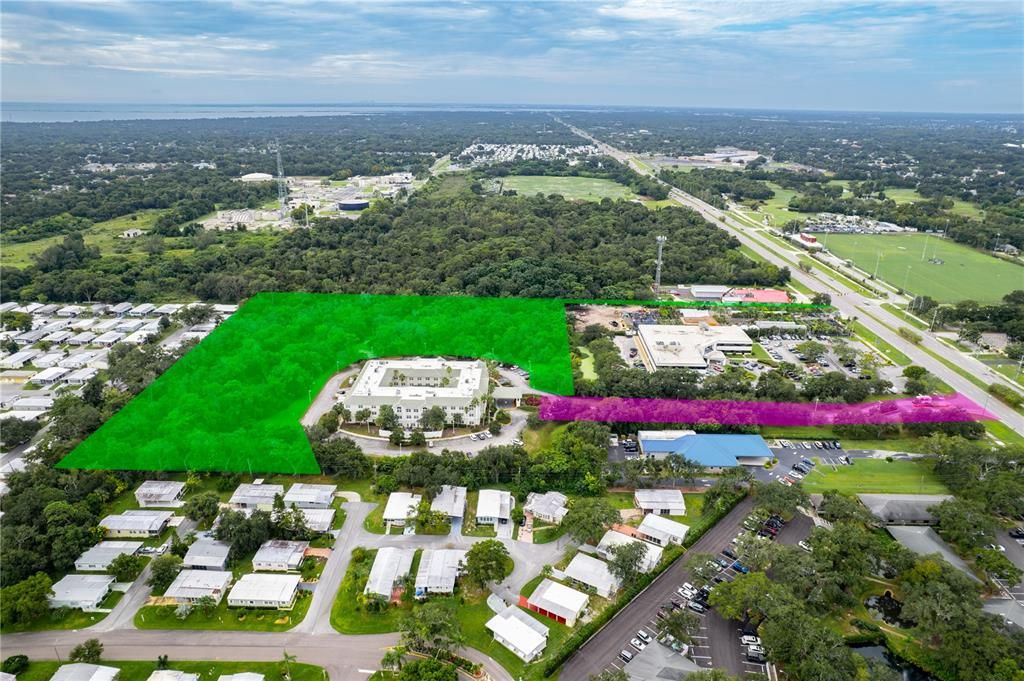 En Venta: $4,990,000 (5.00 acres)