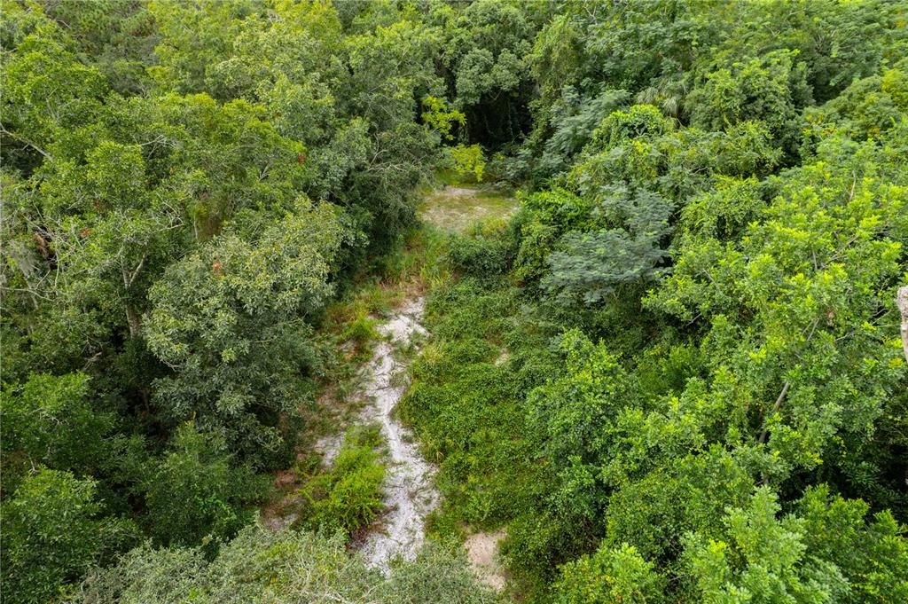 En Venta: $4,990,000 (5.00 acres)