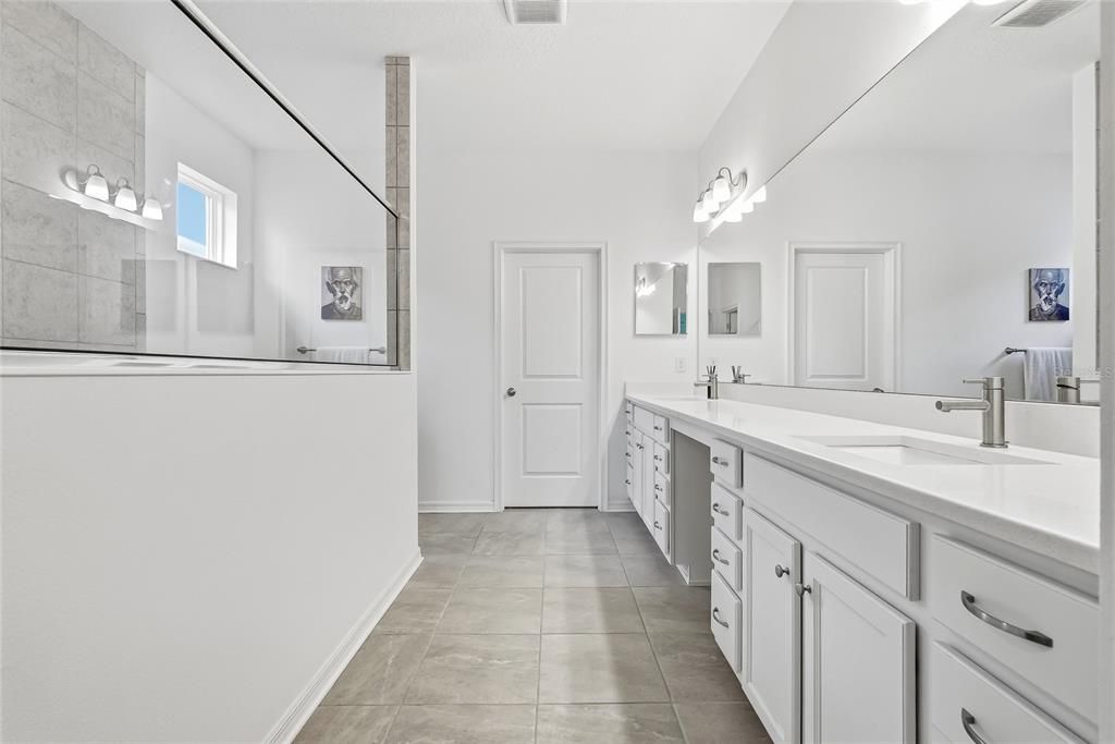 На продажу: $440,000 (4 спален, 3 ванн, 2395 Квадратных фут)