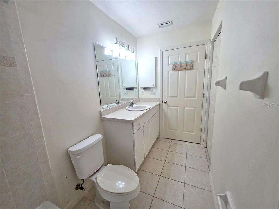 For Sale: $385,000 (3 beds, 2 baths, 1629 Square Feet)