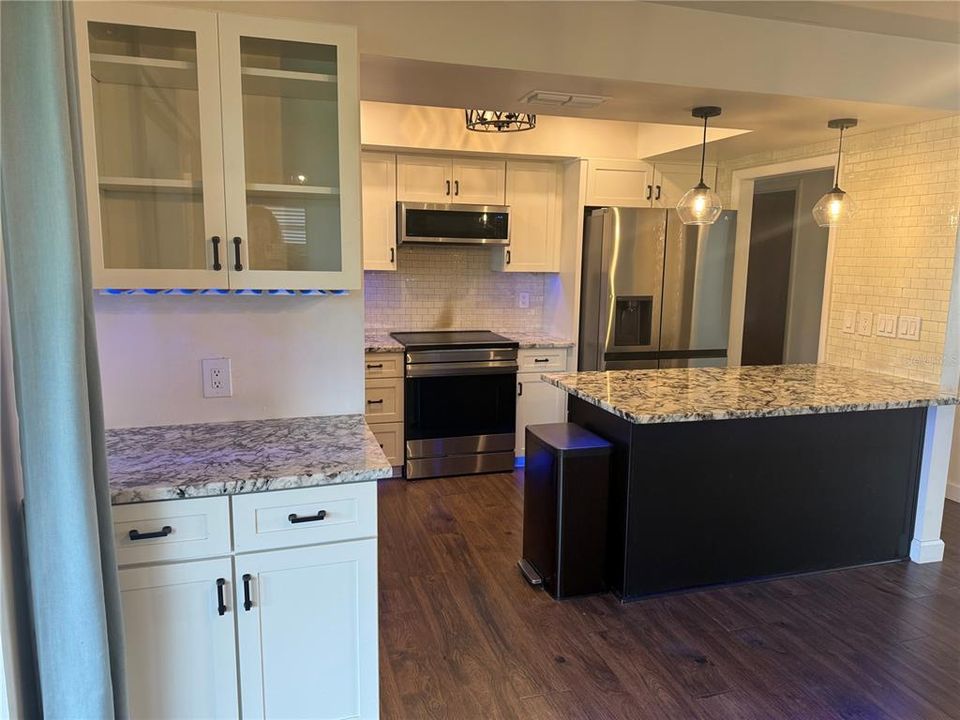 En Venta: $239,900 (3 camas, 2 baños, 1231 Pies cuadrados)