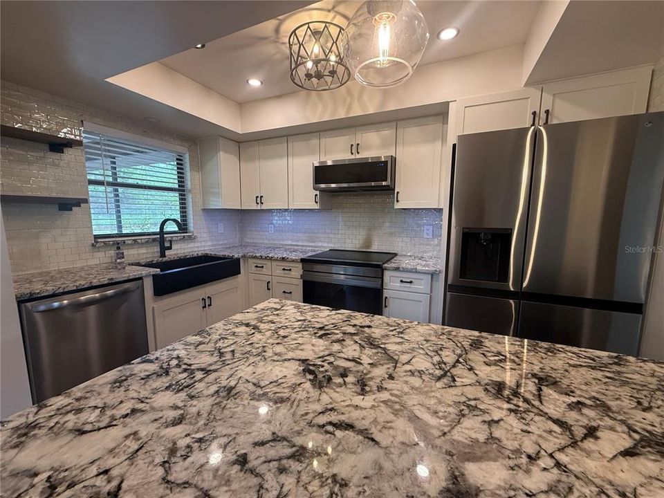 En Venta: $239,900 (3 camas, 2 baños, 1231 Pies cuadrados)