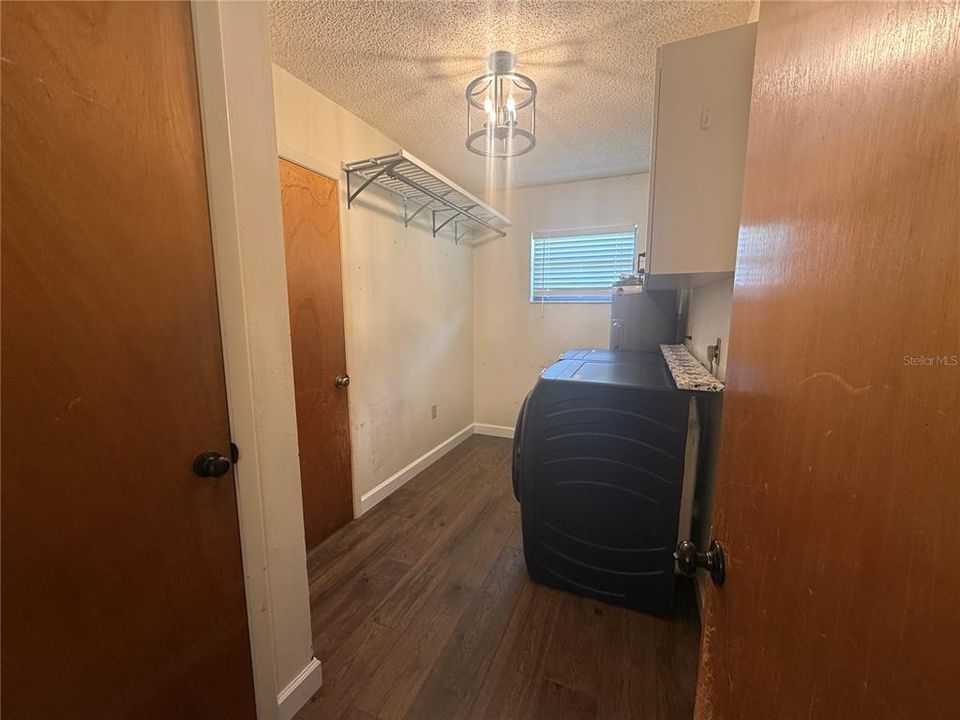 En Venta: $239,900 (3 camas, 2 baños, 1231 Pies cuadrados)
