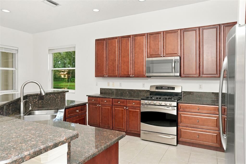 For Rent: $3,750 (3 beds, 2 baths, 2053 Square Feet)