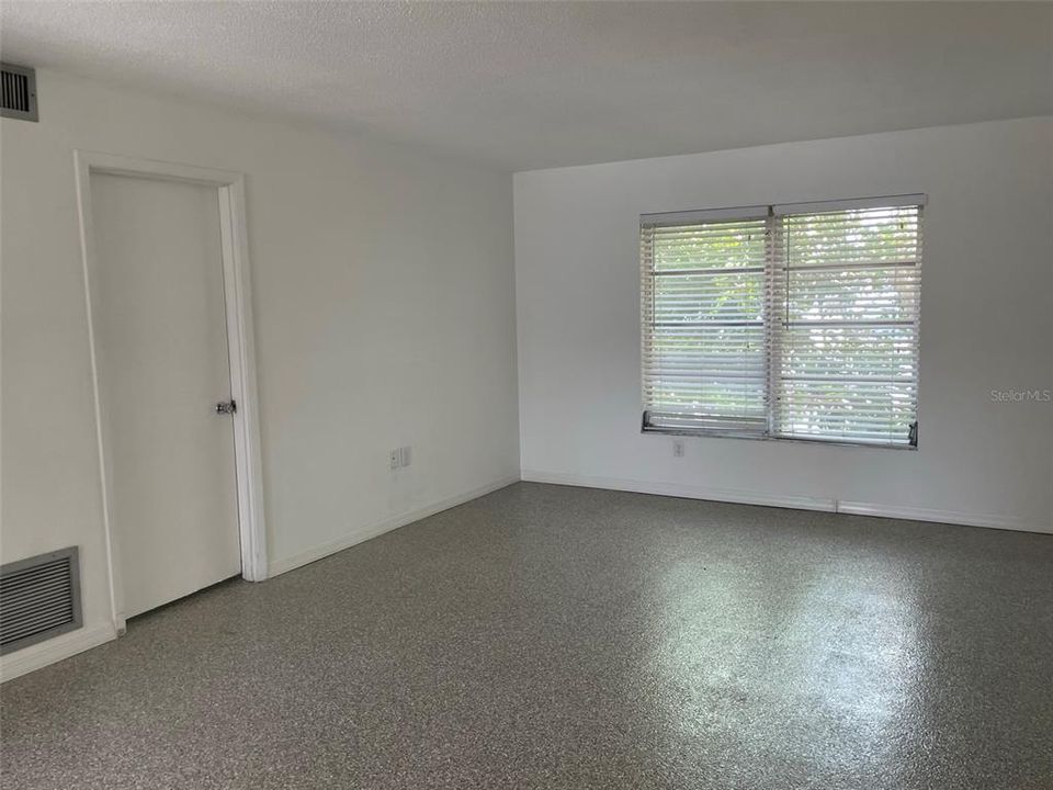 En Renta: $1,600 (2 camas, 1 baños, 782 Pies cuadrados)