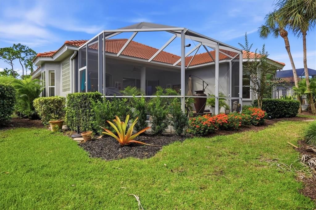 For Sale: $799,000 (3 beds, 2 baths, 2577 Square Feet)
