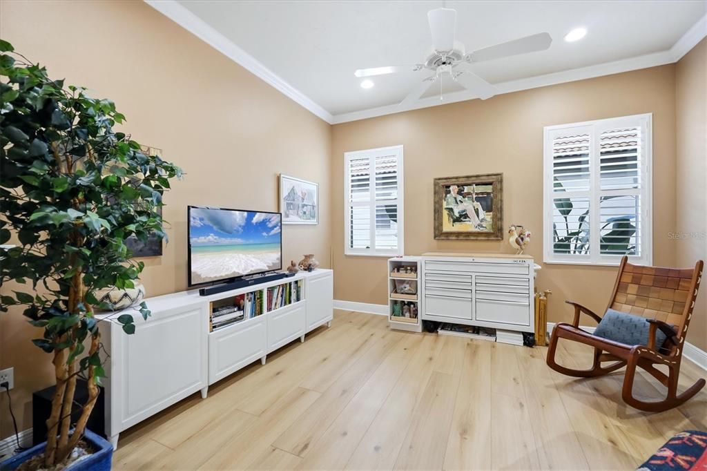 For Sale: $799,000 (3 beds, 2 baths, 2577 Square Feet)