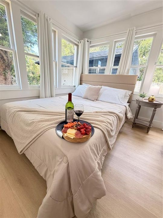 На продажу: $589,999 (3 спален, 3 ванн, 1572 Квадратных фут)
