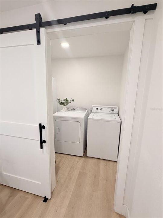 На продажу: $589,999 (3 спален, 3 ванн, 1572 Квадратных фут)