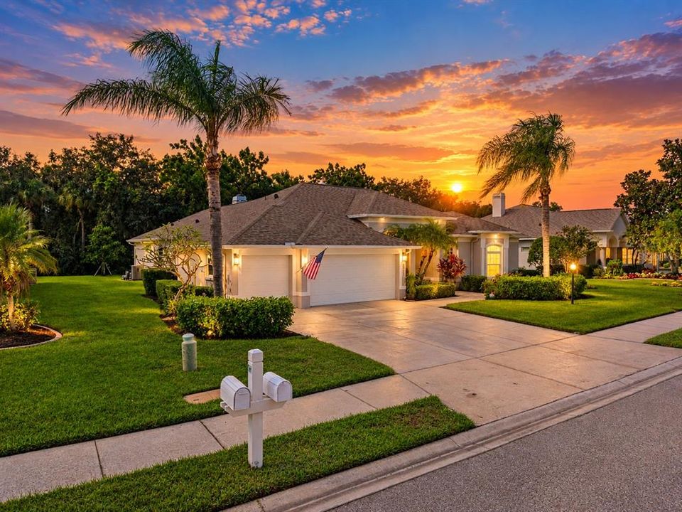 En Venta: $589,700 (3 camas, 3 baños, 2437 Pies cuadrados)