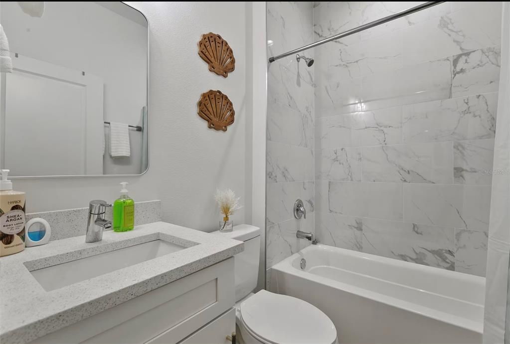 For Sale: $415,000 (4 beds, 2 baths, 1663 Square Feet)