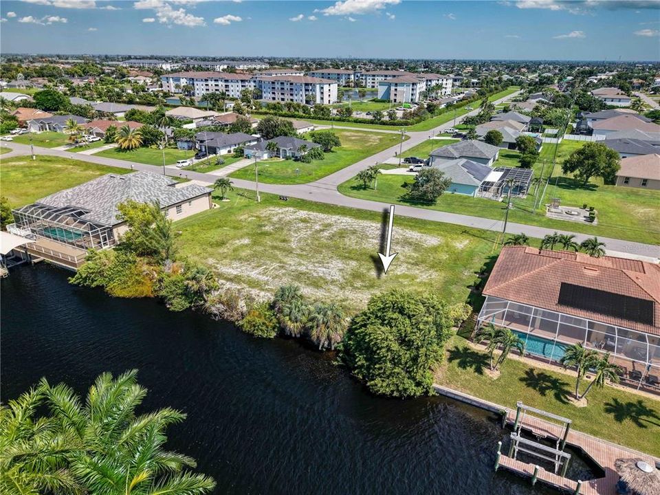 En Venta: $250,000 (0.23 acres)
