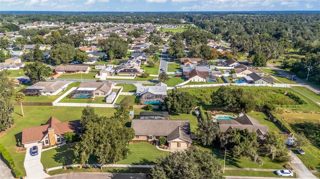 На продажу: $599,900 (3 спален, 2 ванн, 2770 Квадратных фут)