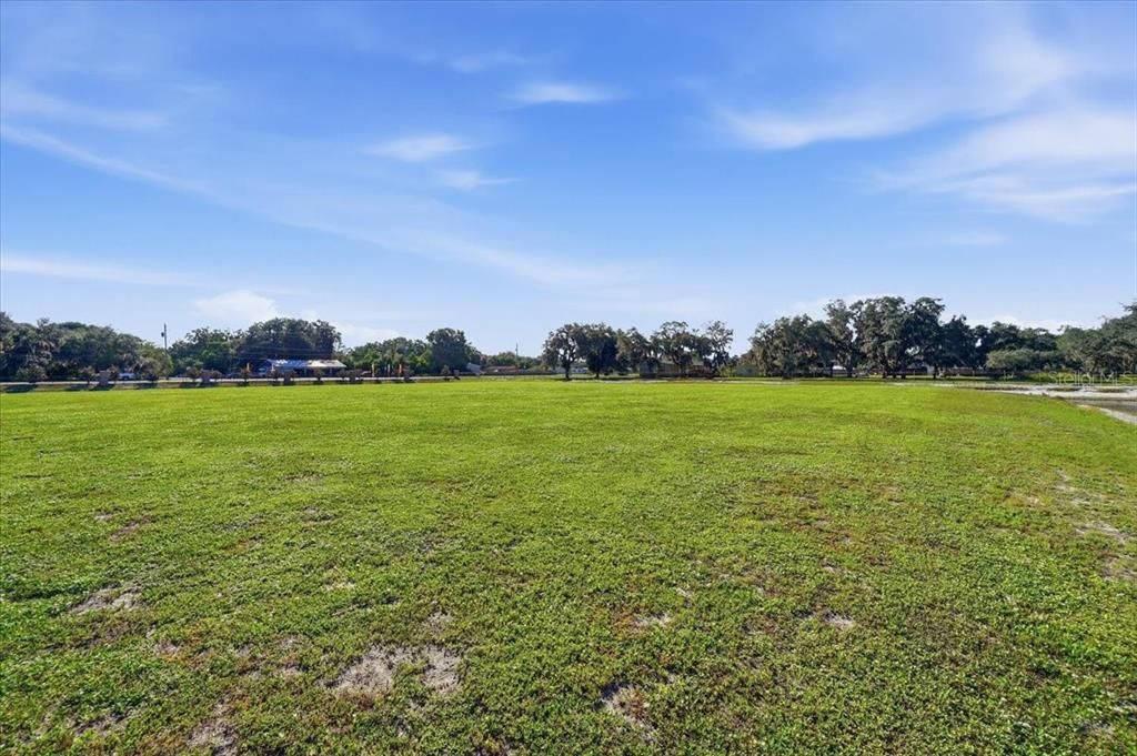 En Venta: $259,900 (3 camas, 3 baños, 1394 Pies cuadrados)