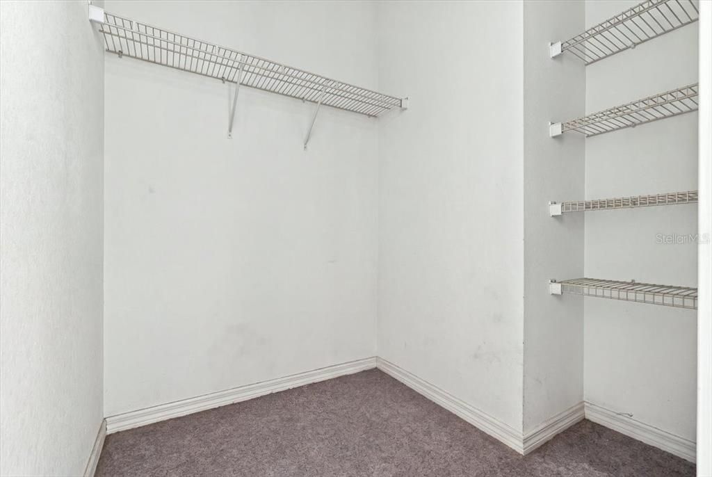En Venta: $259,900 (3 camas, 3 baños, 1394 Pies cuadrados)