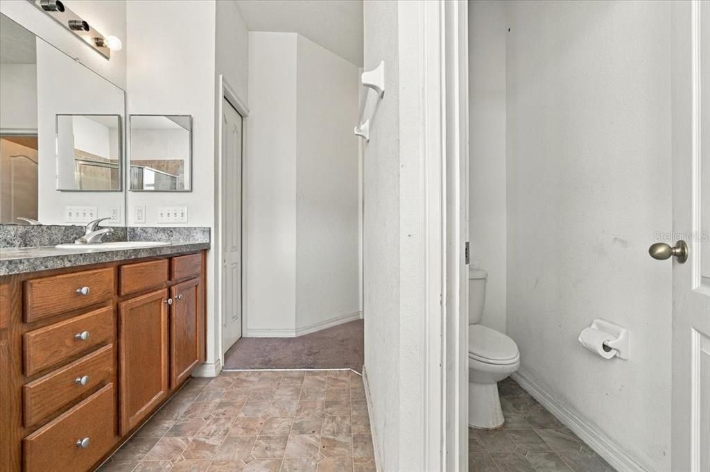 En Venta: $259,900 (3 camas, 3 baños, 1394 Pies cuadrados)