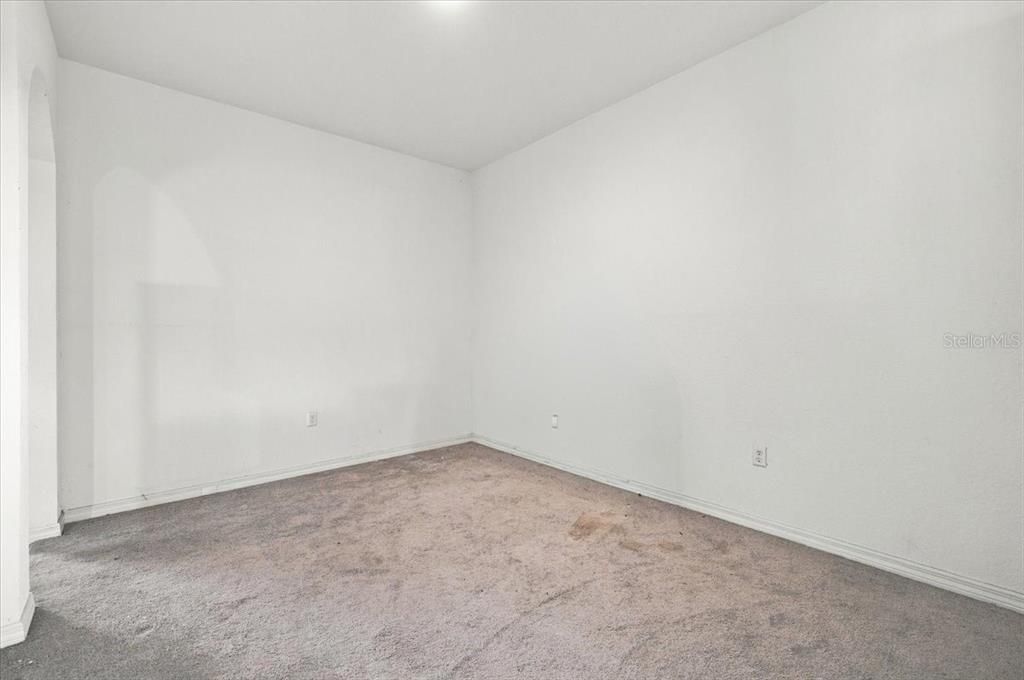 En Venta: $259,900 (3 camas, 3 baños, 1394 Pies cuadrados)