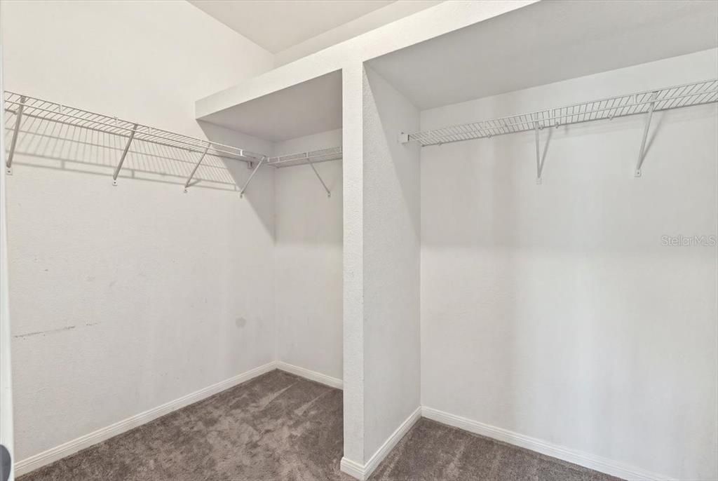 En Venta: $259,900 (3 camas, 3 baños, 1394 Pies cuadrados)