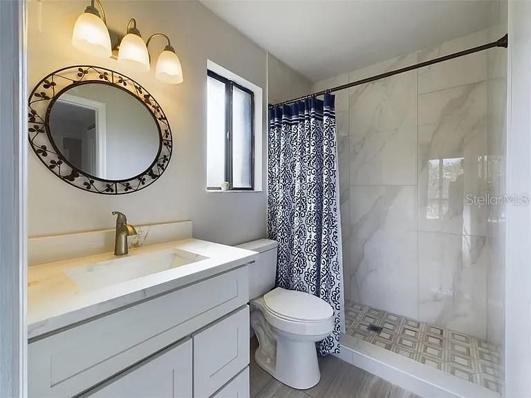 For Rent: $1,700 (2 beds, 1 baths, 1158 Square Feet)