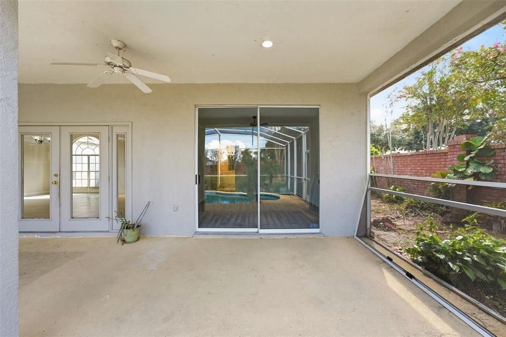 Active With Contract: $500,000 (4 beds, 3 baths, 2251 Square Feet)