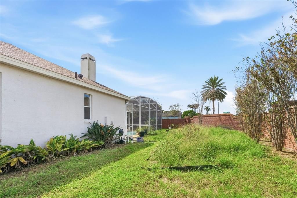 Active With Contract: $500,000 (4 beds, 3 baths, 2251 Square Feet)