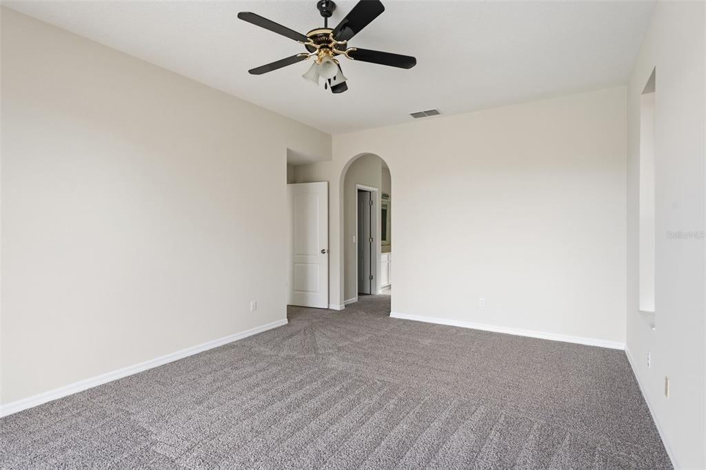 Active With Contract: $500,000 (4 beds, 3 baths, 2251 Square Feet)