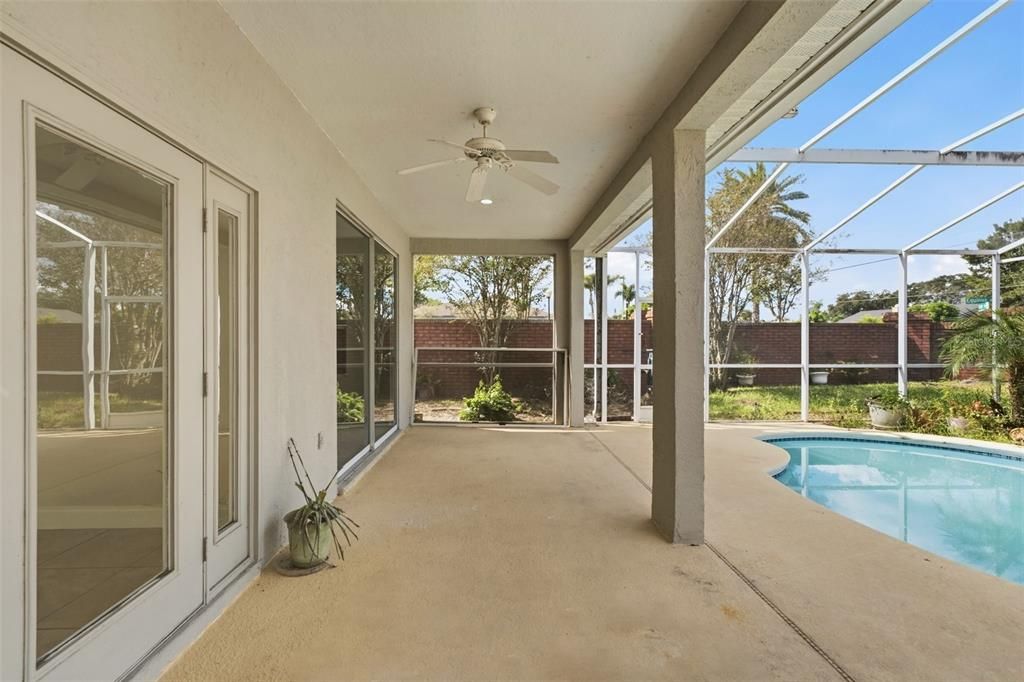Active With Contract: $500,000 (4 beds, 3 baths, 2251 Square Feet)