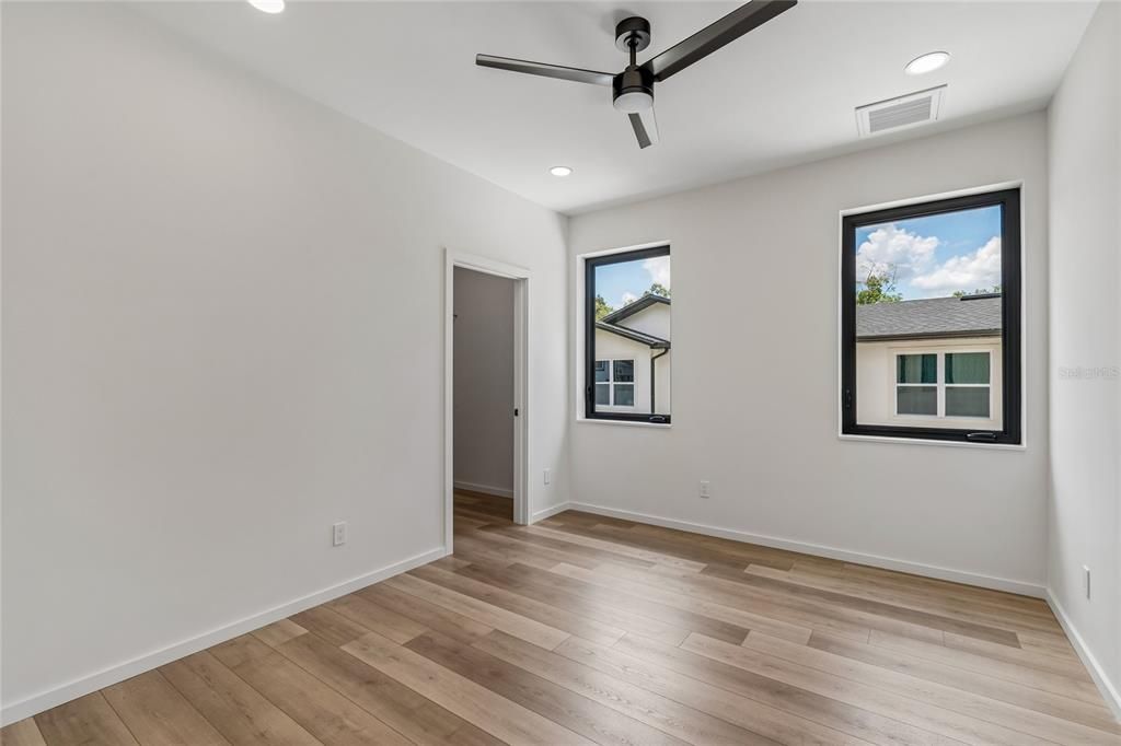 For Rent: $4,500 (3 beds, 2 baths, 2165 Square Feet)
