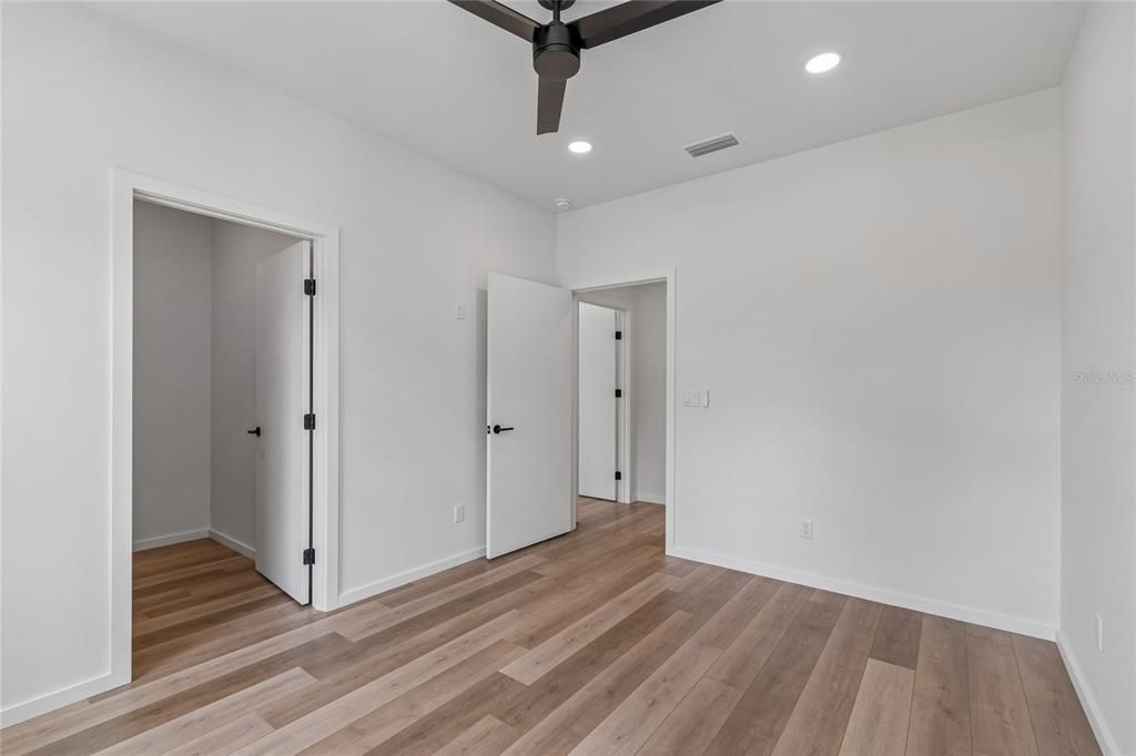 For Rent: $4,500 (3 beds, 2 baths, 2165 Square Feet)