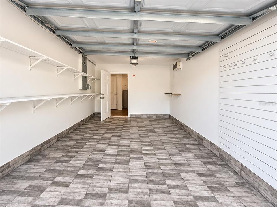 На продажу: $388,000 (4 спален, 3 ванн, 2052 Квадратных фут)