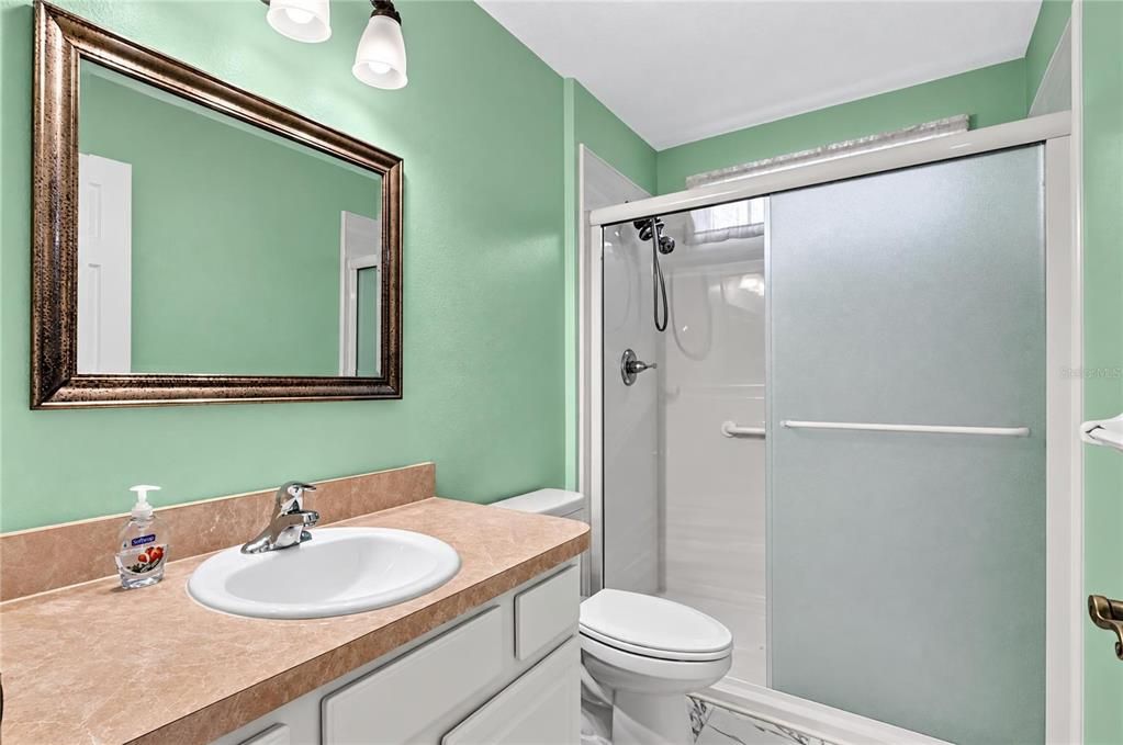 На продажу: $249,900 (3 спален, 2 ванн, 1639 Квадратных фут)