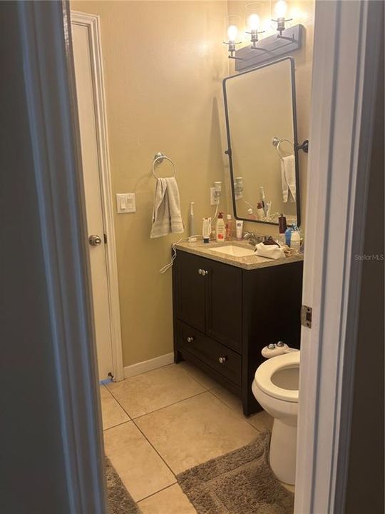 For Rent: $1,295 (1 beds, 1 baths, 701 Square Feet)