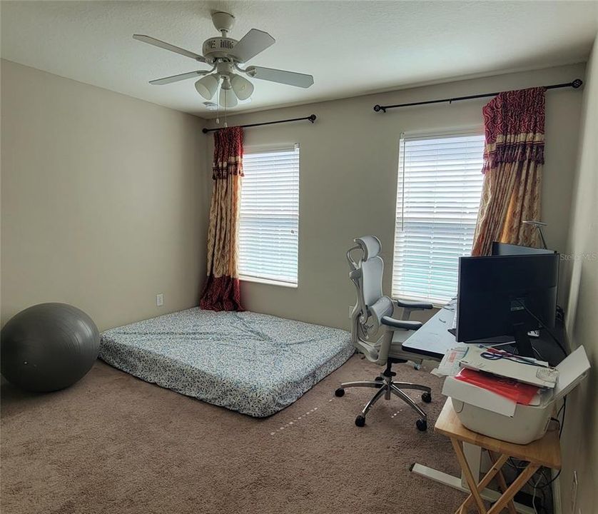 В аренду: $3,700 (4 спален, 3 ванн, 2650 Квадратных фут)