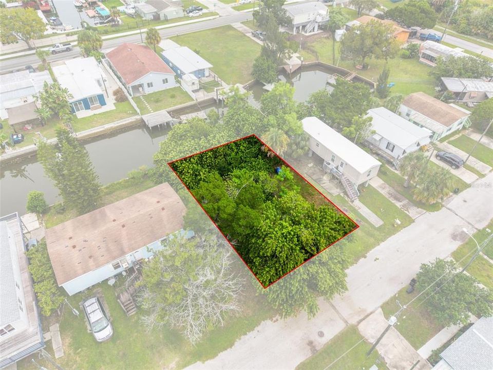 En Venta: $65,000 (0.11 acres)