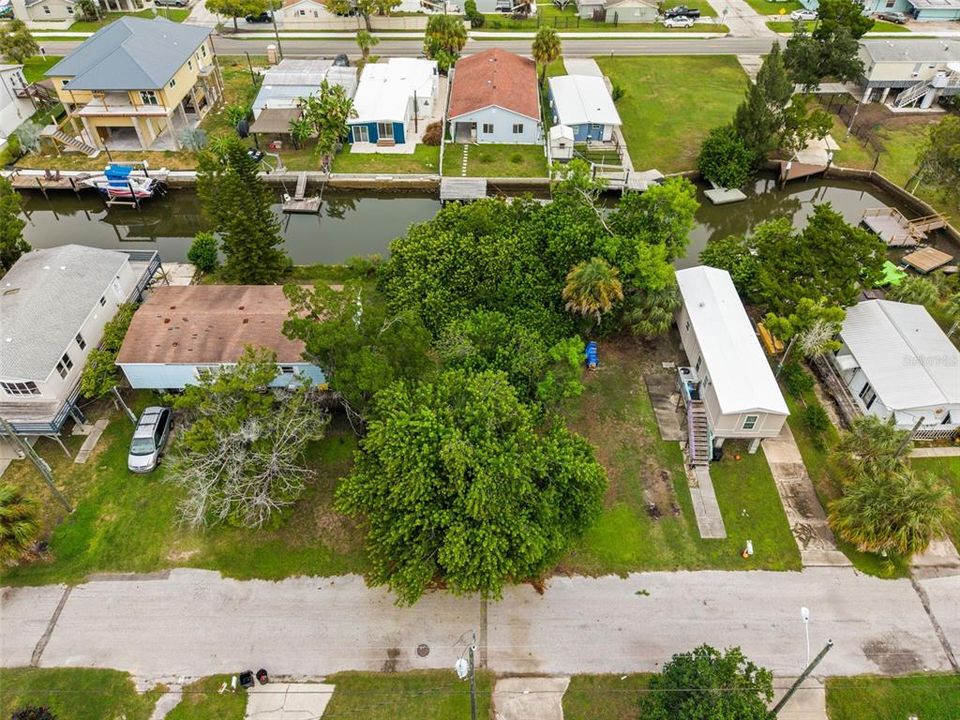 En Venta: $65,000 (0.11 acres)