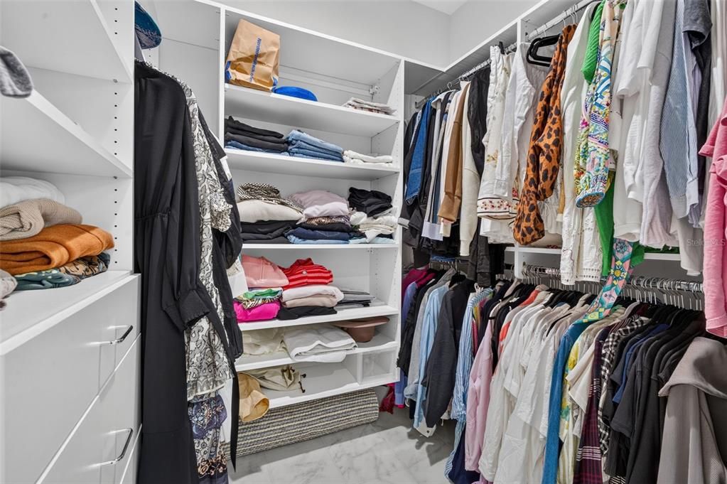 В аренду: $6,000 (3 спален, 3 ванн, 2700 Квадратных фут)