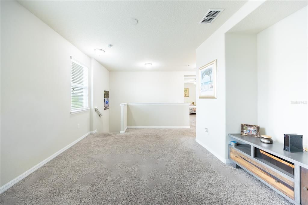 For Sale: $500,000 (3 beds, 2 baths, 2416 Square Feet)