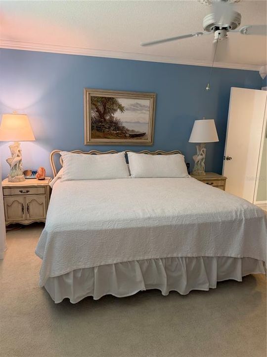 For Sale: $184,900 (2 beds, 2 baths, 1195 Square Feet)