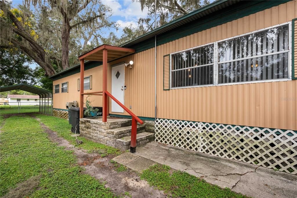 En Venta: $144,900 (2 camas, 2 baños, 1200 Pies cuadrados)