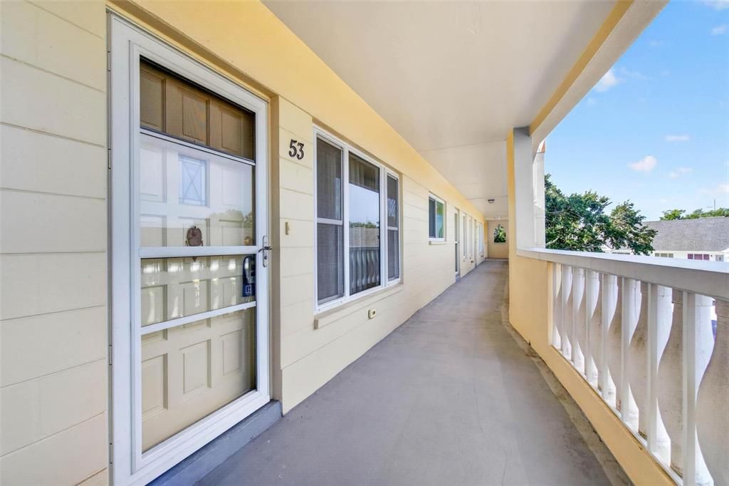 For Sale: $179,000 (2 beds, 2 baths, 1370 Square Feet)