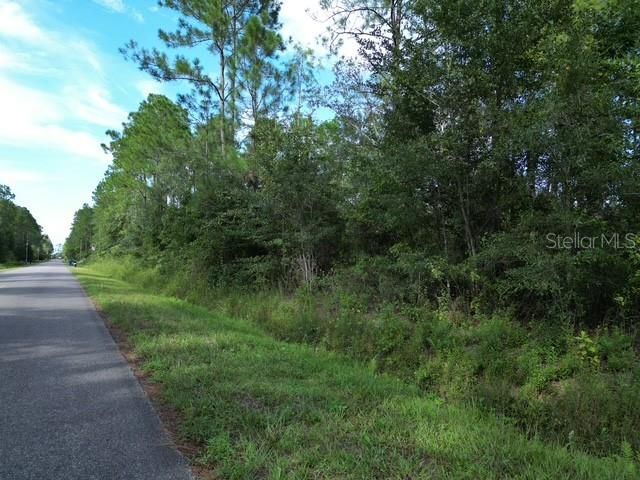 En Venta: $95,000 (2.27 acres)